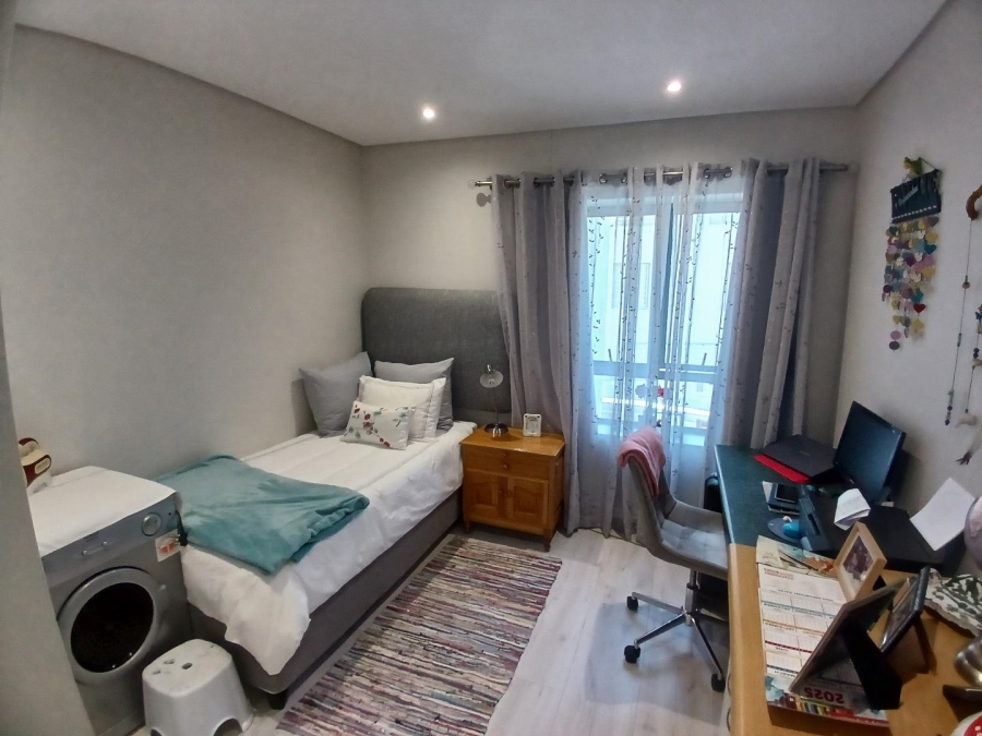 2 Bedroom Property for Sale in Ridgeworth Western Cape